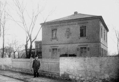 Houdini vor der Villa Frikell 8.April 1903