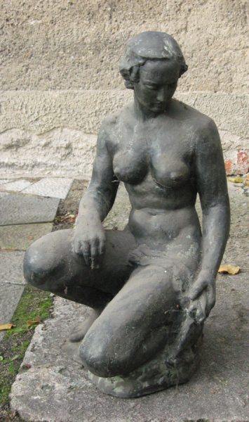 »Kniende«, Bronze
